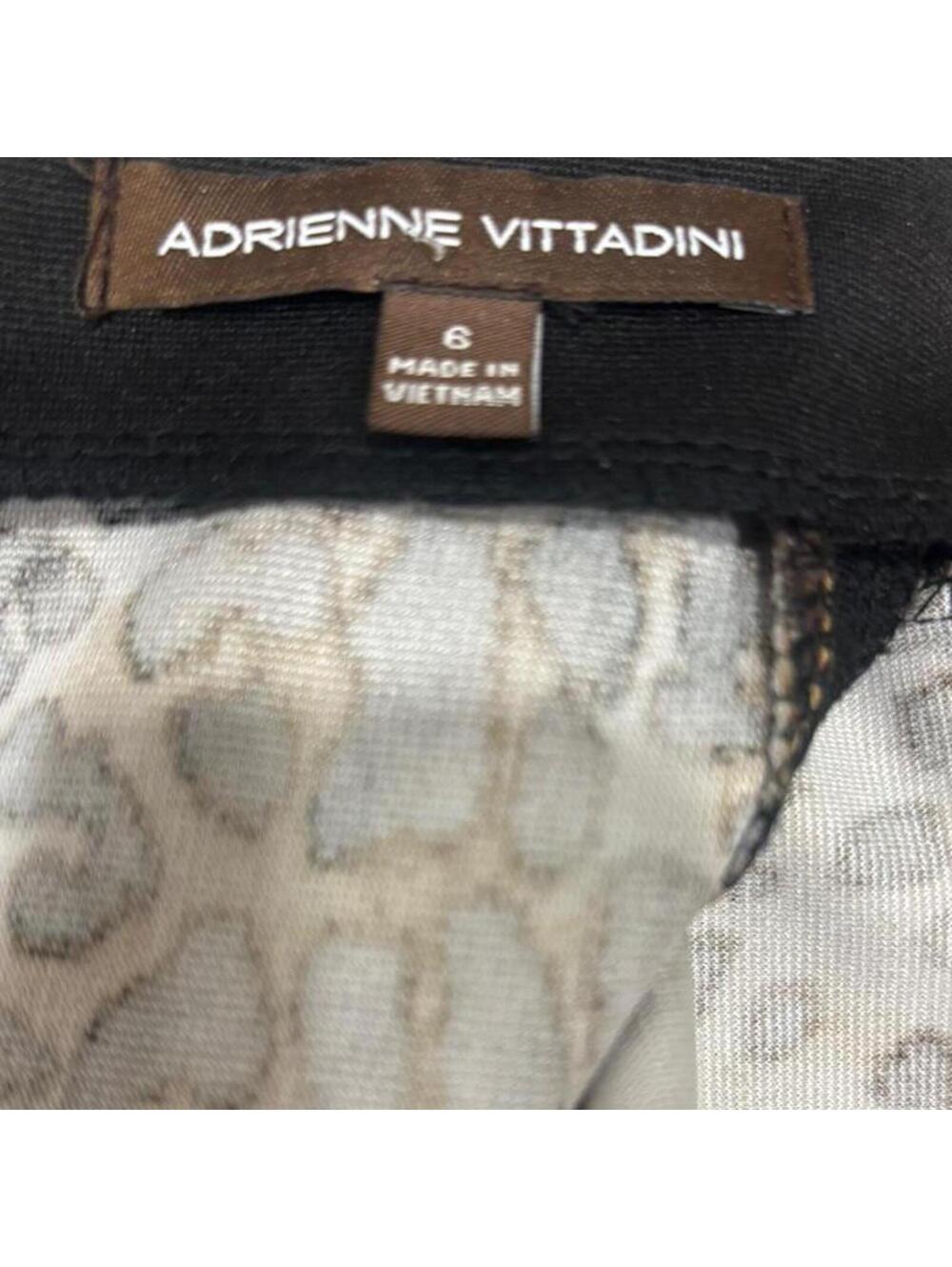 Adrienne Vittandini - Black Pencil Skirt with Leopard Print Panel - Picture 4 of 5